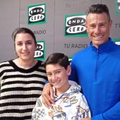 César López con su hijo y Mariasun Felices 