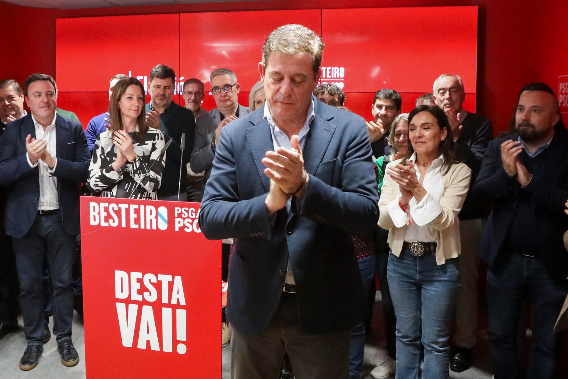 El candidato del PSOE en Galicia, José Ramón Gómez Besteiro, tras el resultado electoral El candidato del PSOE en Galicia, José Ramón Gómez Besteiro, tras el resultado electoral