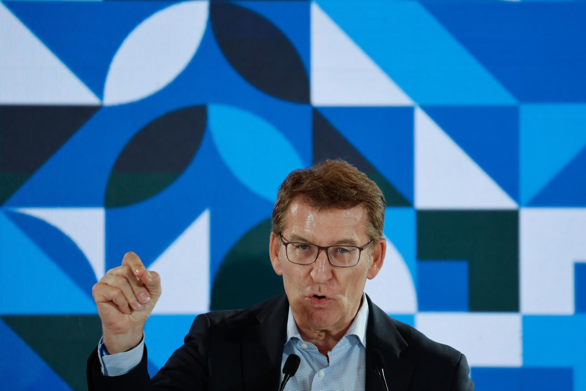 Alberto Núñez Feijóo tras la reunión de la Junta Directiva del PP gallego Alberto Núñez Feijóo tras la reunión de la Junta Directiva del PP gallego