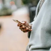 Usar el teléfono para viajar Usar el teléfono para viajar
