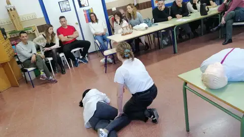 El Departamento de Salud de Sagunto forma al profesorado en urgencias médicas El Departamento de Salud de Sagunto forma al profesorado en urgencias médicas