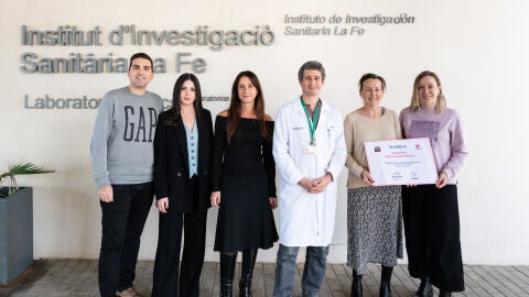 Miembros del grupo de investigación y de Stop ELA 