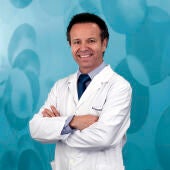 Dr. Alberto González Costea