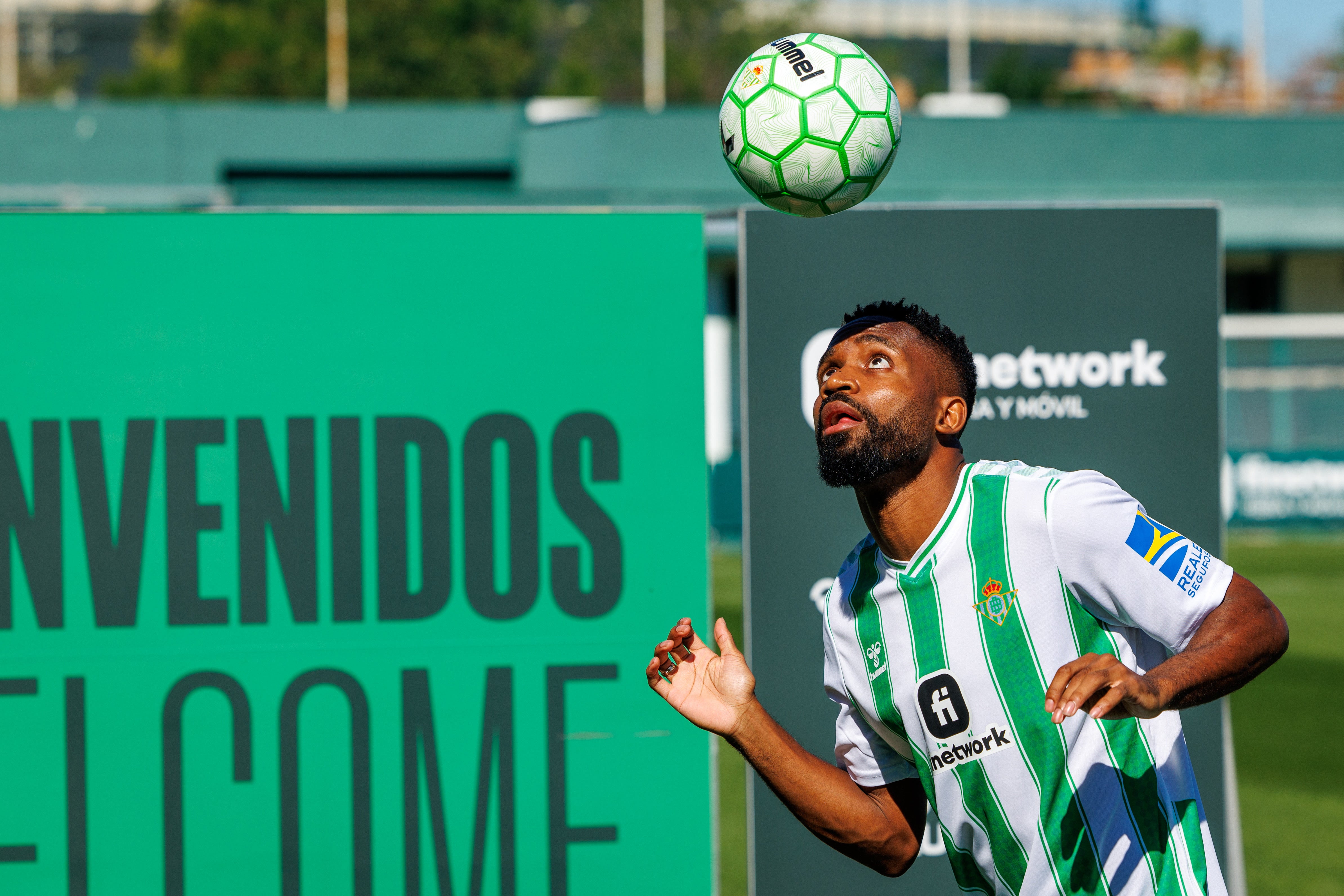 Bakambu y su reencuentro con Fornals: "Ha sido una gran sorpresa para los dos" Bakambu y su reencuentro con Fornals: "Ha sido una gran sorpresa para los dos"