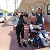 La Guardia Civil devuelve a su dueño la silla robada