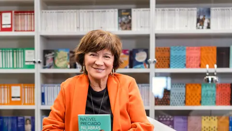 La escritora Nativel Preciado La escritora Nativel Preciado