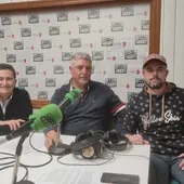 Cándido Simarro (Pte. FECEVAL), José Luis Molina (delegado sección Agraria) y Ángel Ruiz (vocal sección Agraria) Cándido Simarro (Pte. FECEVAL), José Luis Molina (delegado sección Agraria) y Ángel Ruiz (vocal sección Agraria)