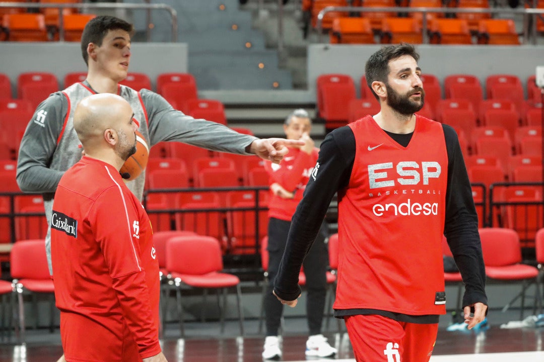 Ricky Rubio se reencuentra con la selección Ricky Rubio se reencuentra con la selección