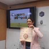 Cristina Galán con la Carta Puebla de Ciudad Real Cristina Galán con la Carta Puebla de Ciudad Real