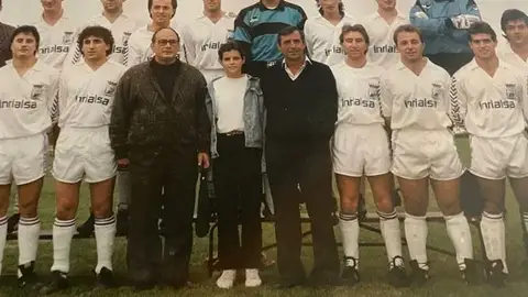 Fallece el sacerdote Ángel de Vicente, fundador de la Agrupación Cultural y Deportiva San Marcial de Lardero Fallece el sacerdote Ángel de Vicente, fundador de la Agrupación Cultural y Deportiva San Marcial de Lardero