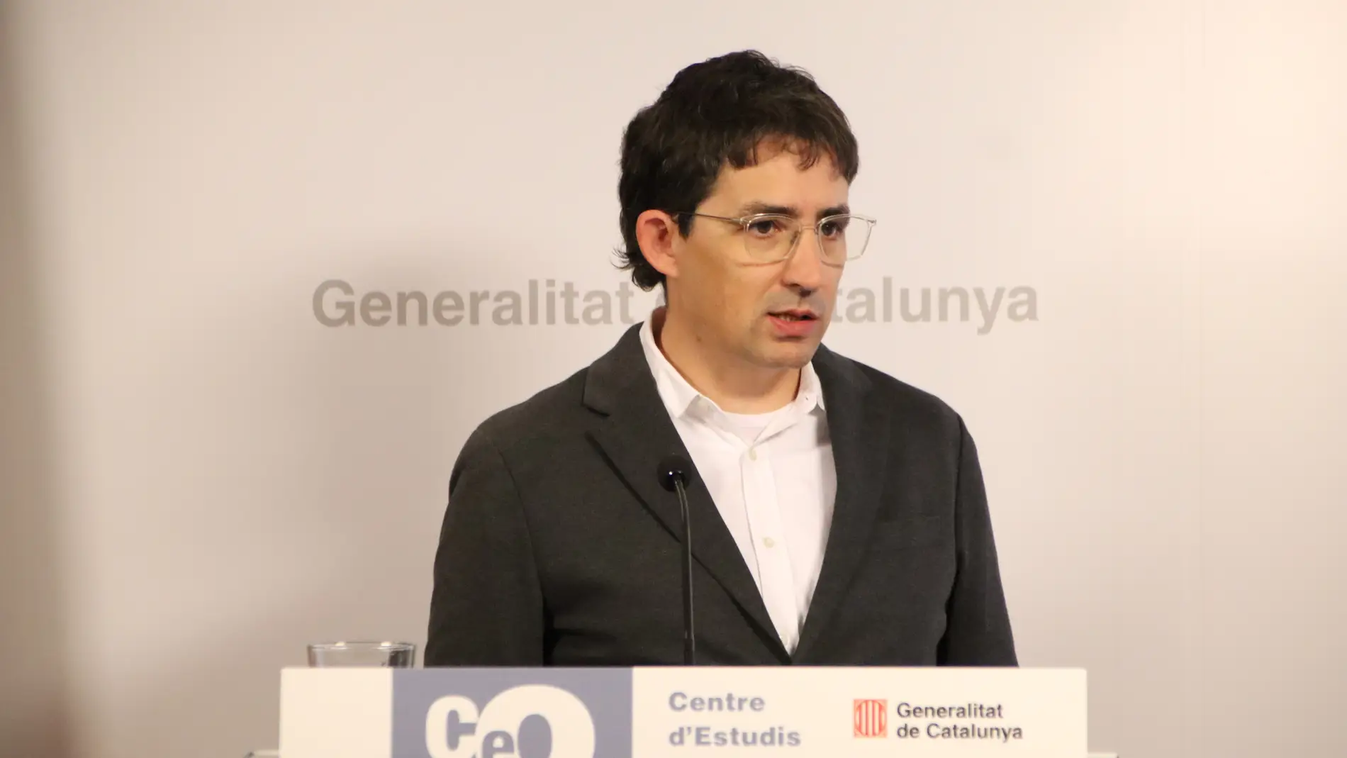 Jordi Muñoz, director del CEO, durant la presentació de l'enquesta sobre valors a Catalunya 2023