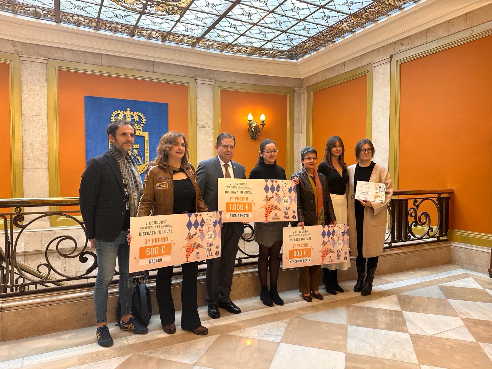 Alfredo Canteli hace un llamamiento para conseguir un comercio "fuerte", "potente" y con identidad propia Alfredo Canteli hace un llamamiento para conseguir un comercio "fuerte", "potente" y con identidad propia