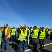 Agricultores cortando una vía en Ciudad Real en las protestas de febrero