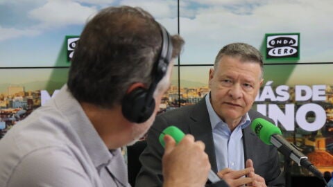 Jordi Sevilla, exministro socialista, en 'Más de uno' con Carlos Alsina Jordi Sevilla, exministro socialista, en 'Más de uno' con Carlos Alsina