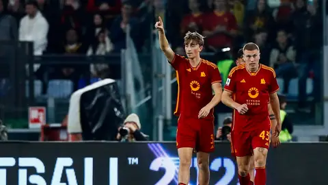 El defensa Dean Huijsen obtiene la nacionalidad española El defensa Dean Huijsen obtiene la nacionalidad española