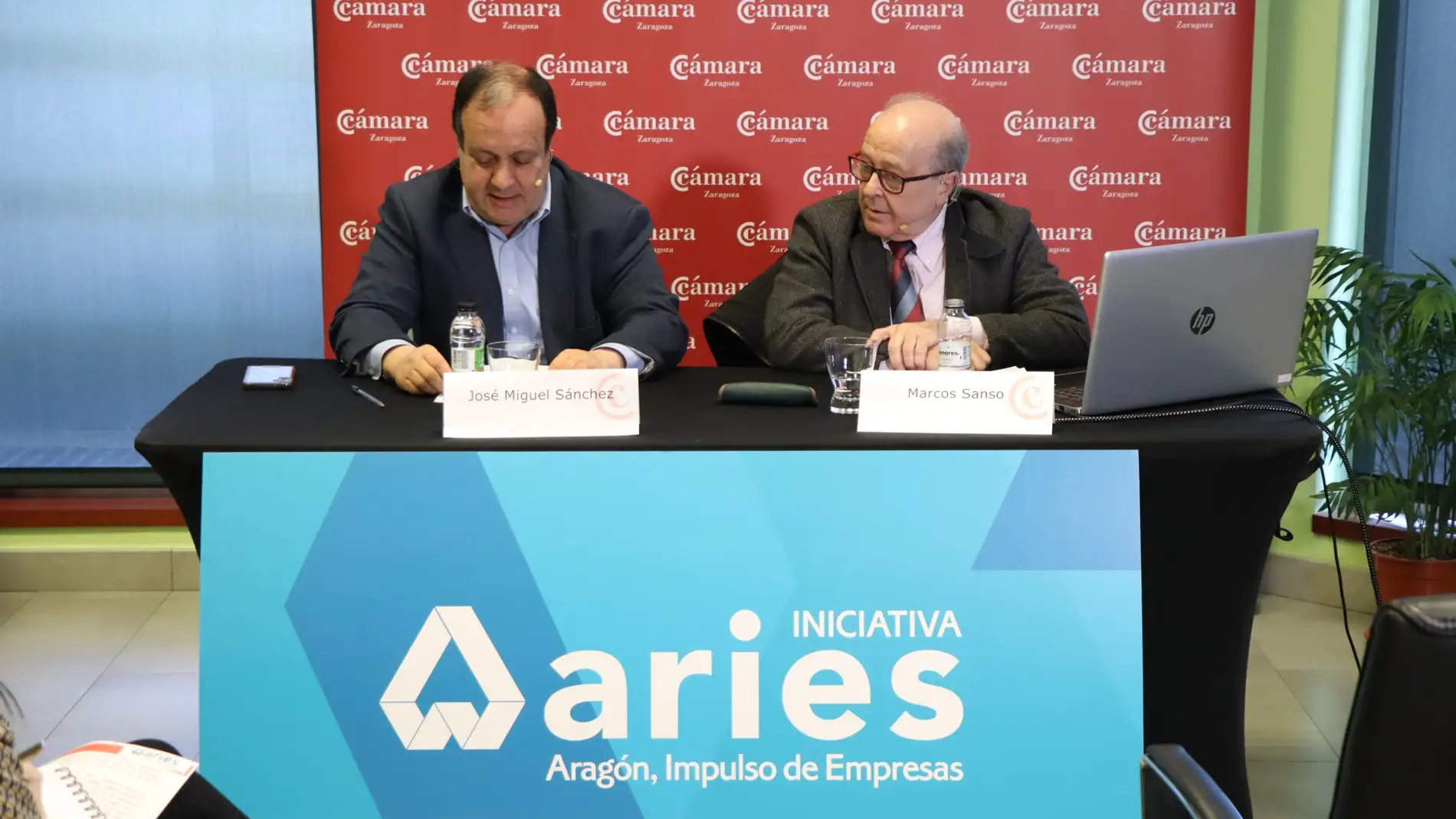 José Miguel Sánchez y Marcos Sanso, durante la rueda de prensa