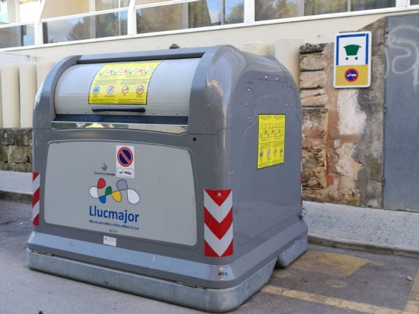 Los trabajadores de la recogida de basura de Llucmajor convocan una huelga indefinida a partir del 7 de marzo Los trabajadores de la recogida de basura de Llucmajor convocan una huelga indefinida a partir del 7 de marzo