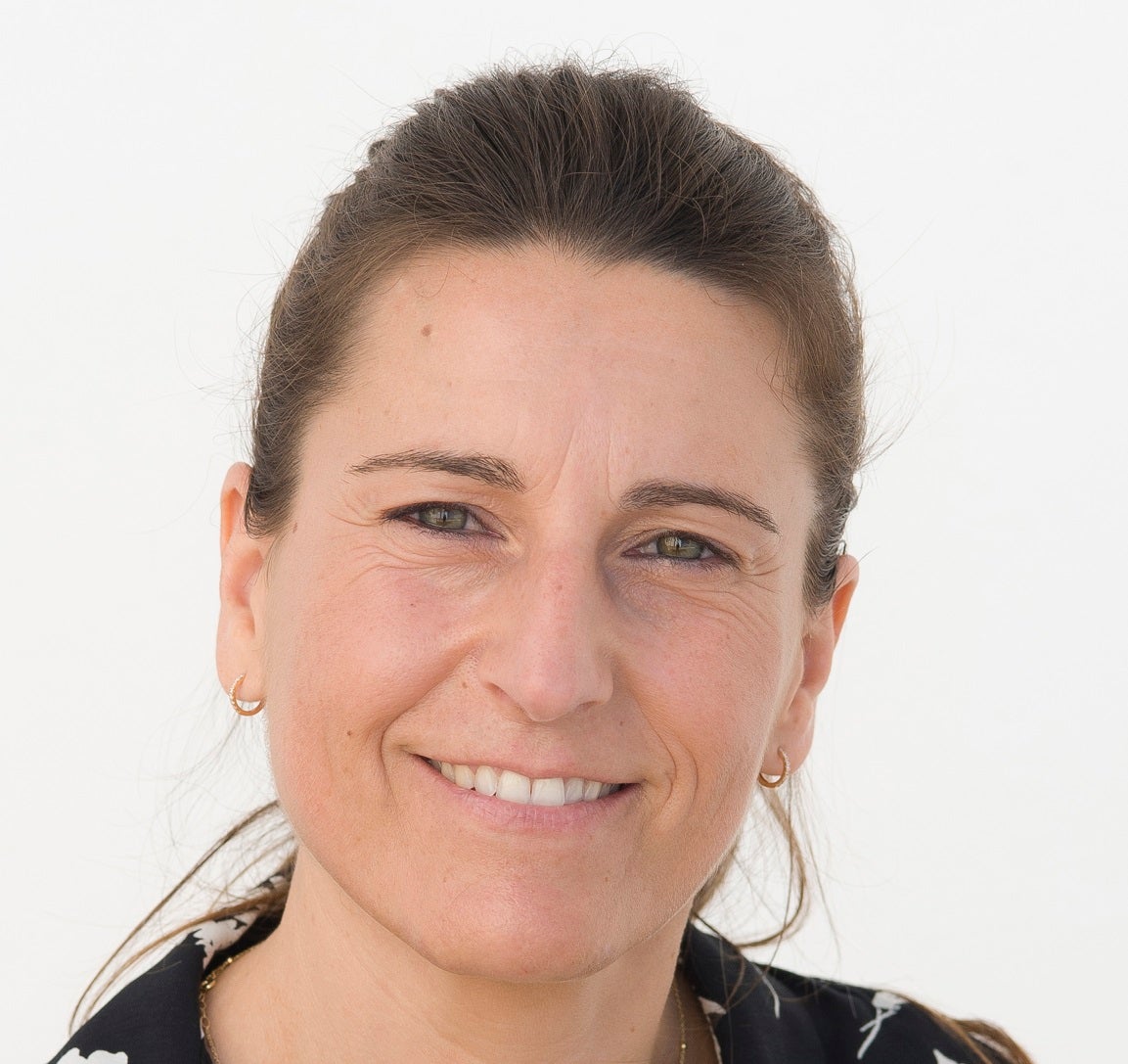 Pepita Torres: "En la prevención contra incendios en Ibiza juega un papel fundamental la concienciación por parte de todos" Pepita Torres: "En la prevención contra incendios en Ibiza juega un papel fundamental la concienciación por parte de todos"
