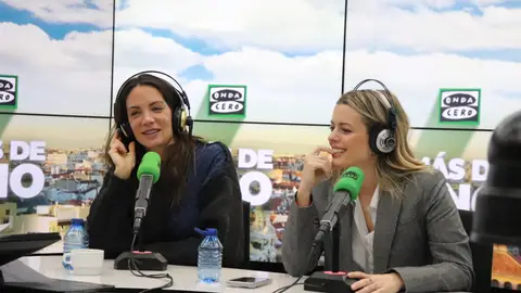 María Hervás y Adriana Torrebejano en 'Más de uno' con Alsina María Hervás y Adriana Torrebejano en 'Más de uno' con Alsina