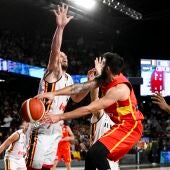 España vuelve a tropezar en su camino al Eurobasket