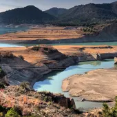 La sequía deja bajo mínimos el pantano Amadorio La sequía deja bajo mínimos el pantano Amadorio