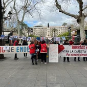Protesta en Plaza Nueva de los vecinos afectados por los continuos apagones Protesta en Plaza Nueva de los vecinos afectados por los continuos apagones