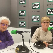 Mari Pau Vila y Malena Soler, miembros de la Associació d'Ajuda al Poble Saharahui. Mari Pau Vila y Malena Soler, miembros de la Associació d'Ajuda al Poble Saharahui.