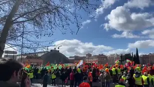 La marcha de tractores de la Comunidad de Madrid llega a Atocha