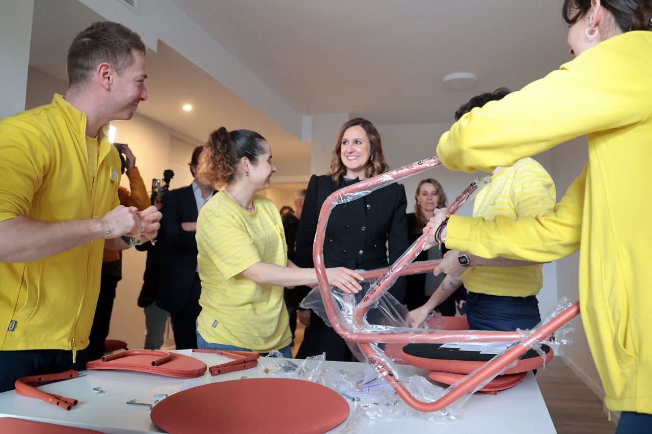 València realojará a un centenar de familias en el edificio de Safranar València realojará a un centenar de familias en el edificio de Safranar
