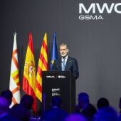El Rey Felipe VI interviene durante la cena inaugural del MWC en Barcelona