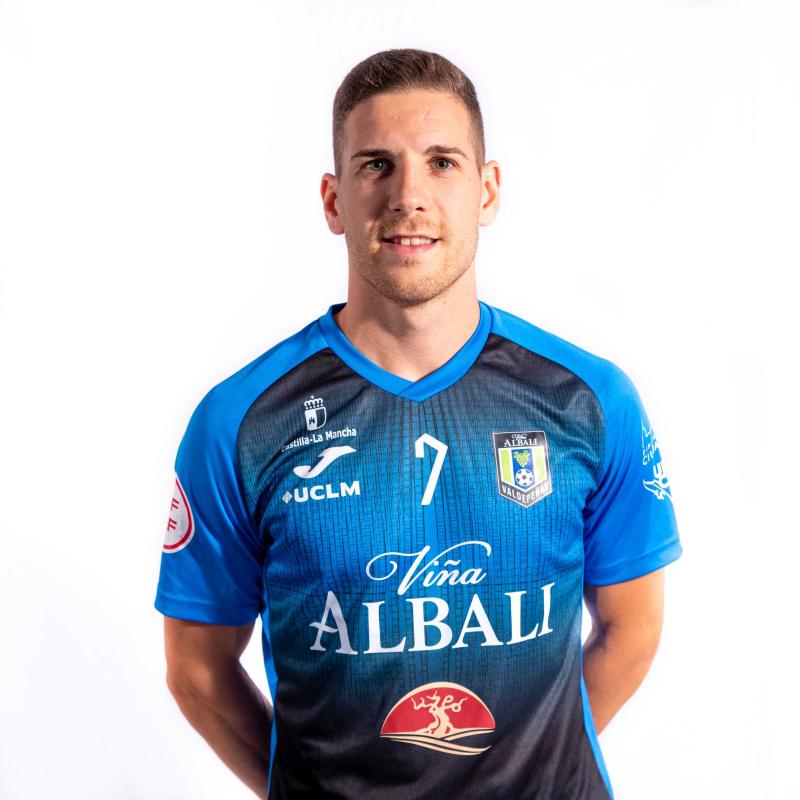 Fernando, del Viña Albali F.S. Valdepeñas, sigue recuperando su rodilla Fernando, del Viña Albali F.S. Valdepeñas, sigue recuperando su rodilla