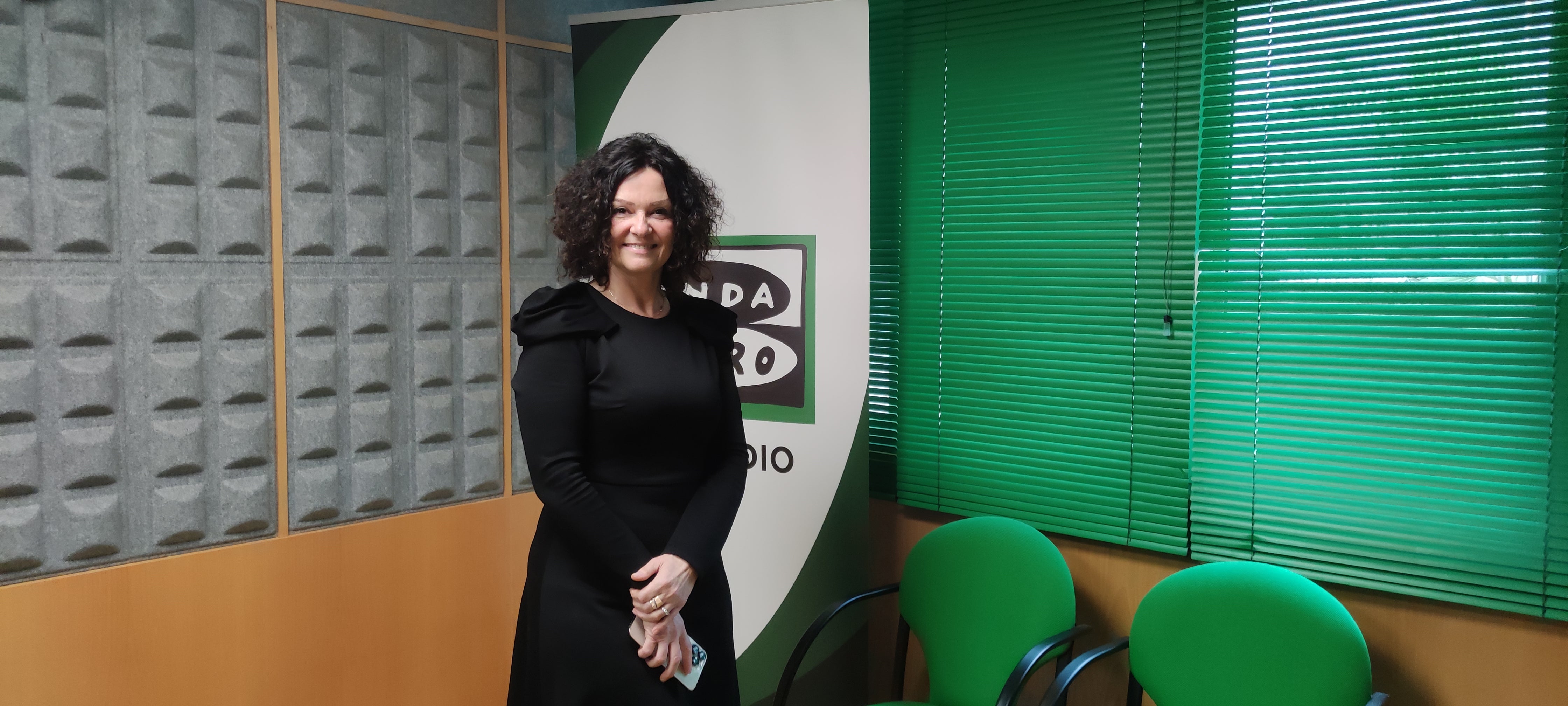 Marta Blanco: “Falta información sobre el acceso a los cuidados y desde Galáurea queremos ayudar prestando asesoramiento” Marta Blanco: “Falta información sobre el acceso a los cuidados y desde Galáurea queremos ayudar prestando asesoramiento”