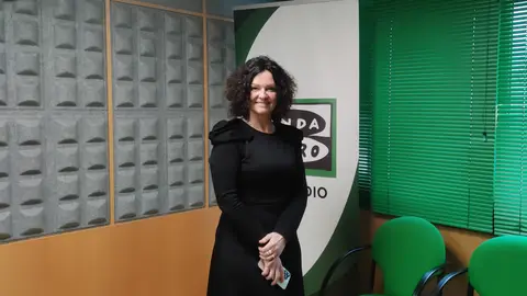 Marta Blanco en los estudios de Onda Cero Pontevedra Más de Uno Pontevedra
