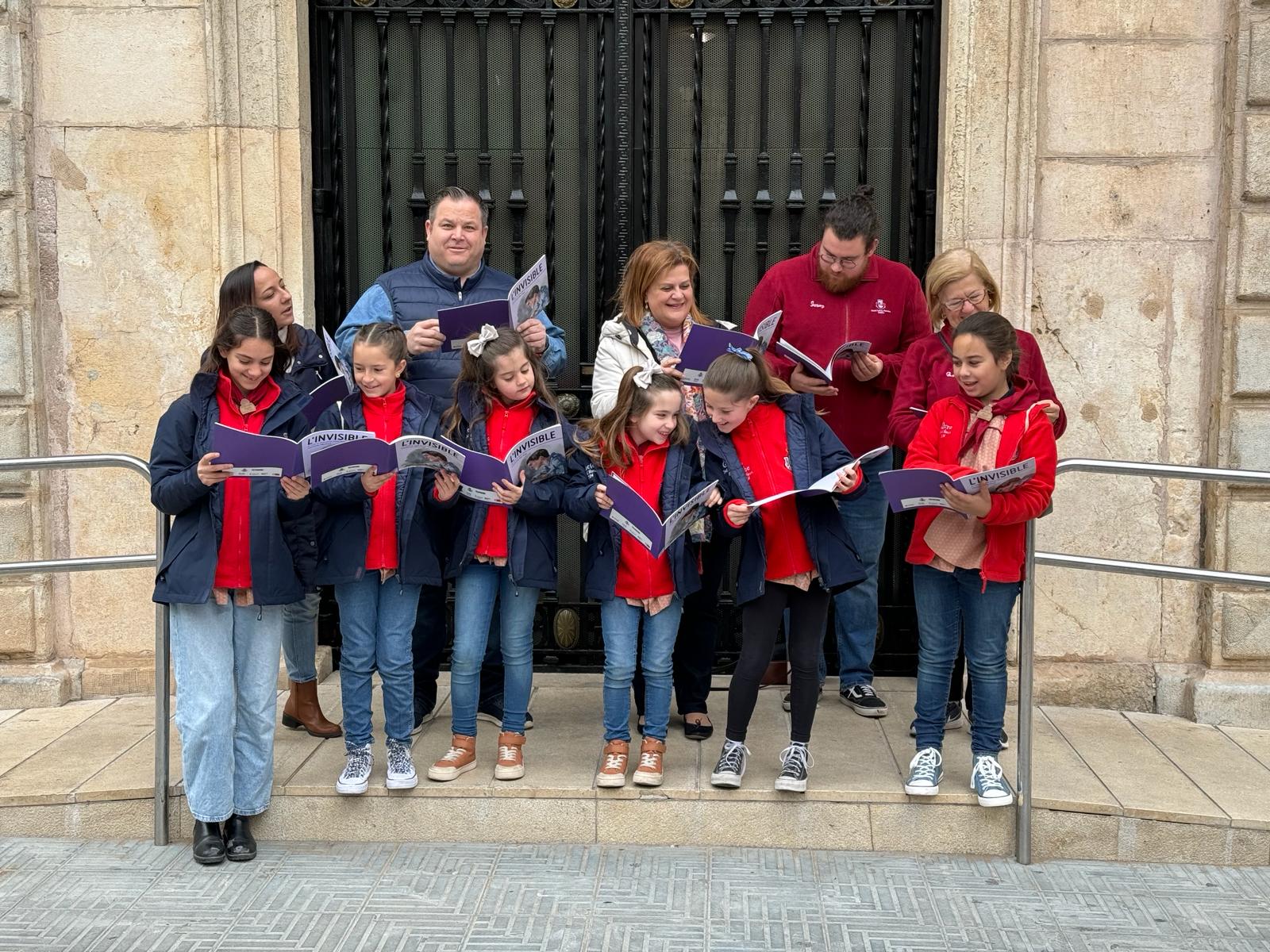 La Guía Didáctica de las Fallas 2024 llega a los centros escolares de Sueca La Guía Didáctica de las Fallas 2024 llega a los centros escolares de Sueca