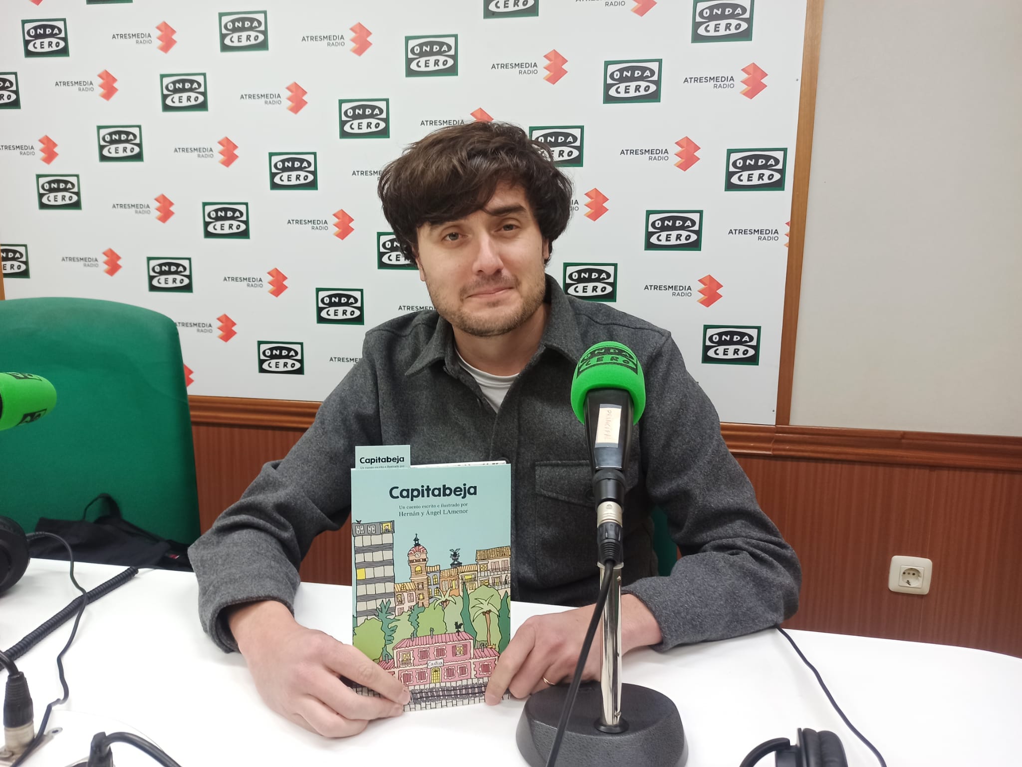 Capitabeja; un cuento mágico y reflexivo sobre Ciudad Real Capitabeja; un cuento mágico y reflexivo sobre Ciudad Real