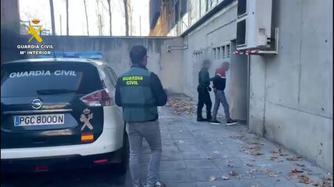 El padrastro entrando en los juzgados de Ciudad Real