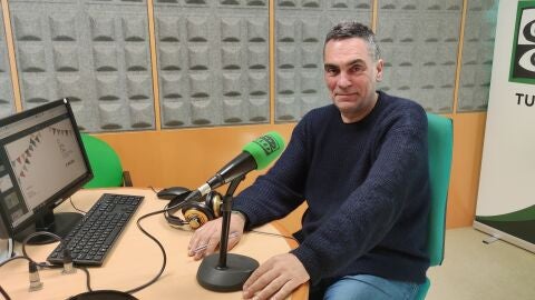 Conversamos co concelleiro de Cultura de Pontevedra, Demetrio G&oacute;mez, para co&ntilde;ecer os detalles da nova edici&oacute;n do Sal&oacute;n do Libro Infantil e Xuvenil que este venres, 1 de marzo, abre as s&uacute;as portas no Pazo da Cultura.