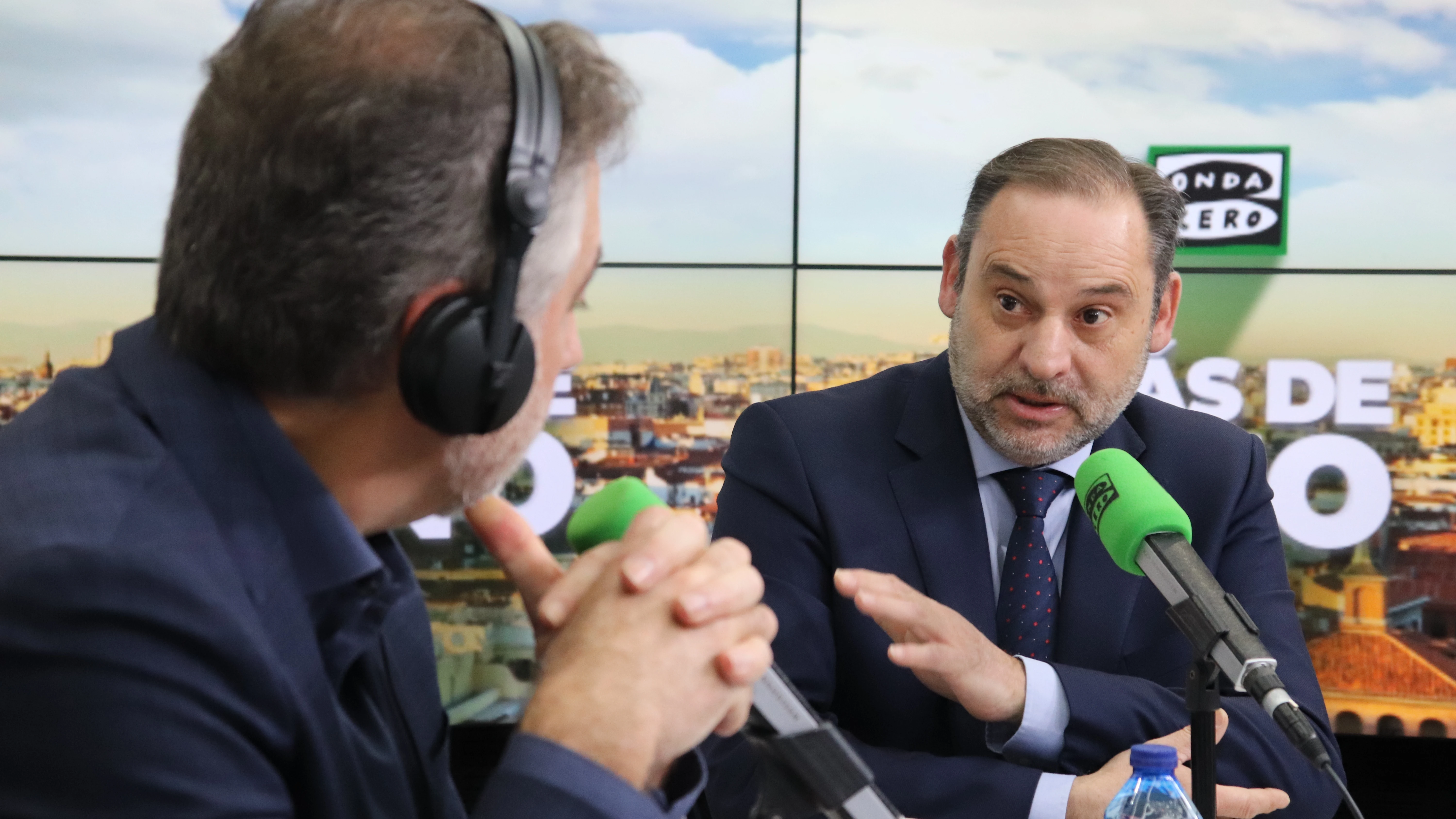El exministro y exsecretario de organización del PSOE, José Luis Ábalos, durante su entrevista con Alsina El exministro y exsecretario de organización del PSOE, José Luis Ábalos, durante su entrevista con Alsina