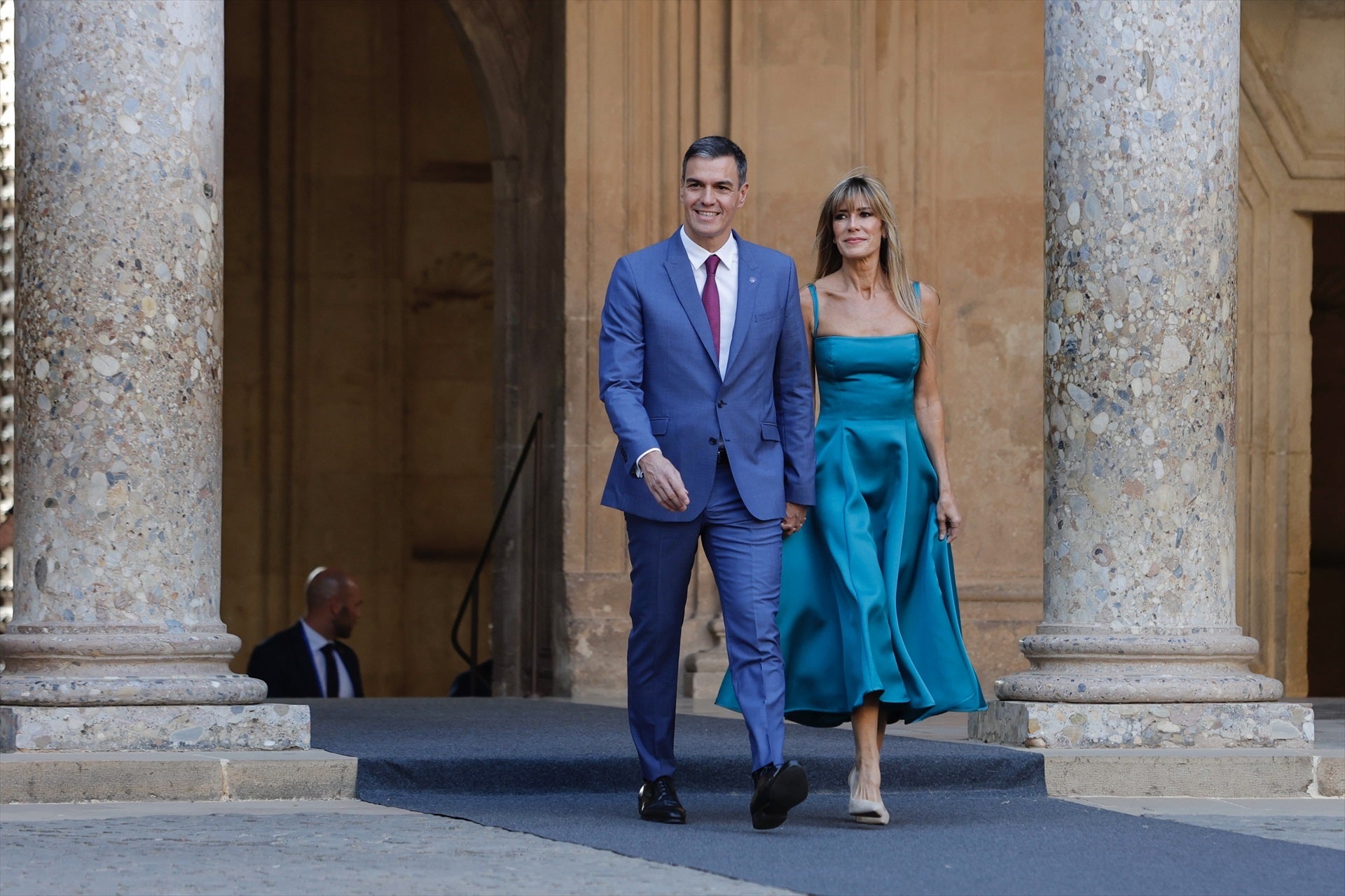 Tertulia: ¿Atacar a la mujer de Sánchez es atacar a la soberanía nacional? Tertulia: ¿Atacar a la mujer de Sánchez es atacar a la soberanía nacional?