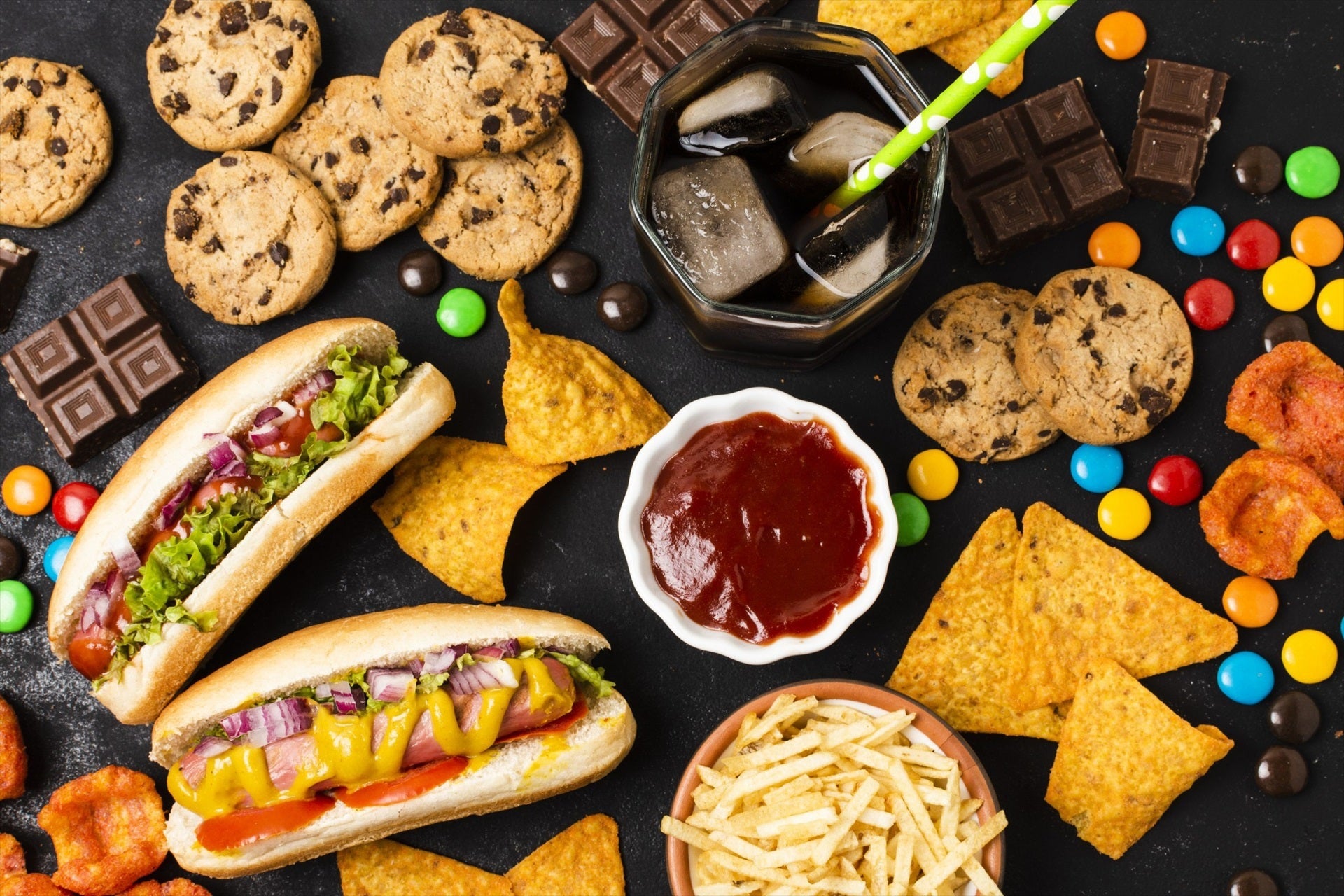 Qué son los alimentos ultraprocesados: un nuevo estudio los relaciona con una mayor causa de muerte Qué son los alimentos ultraprocesados: un nuevo estudio los relaciona con una mayor causa de muerte
