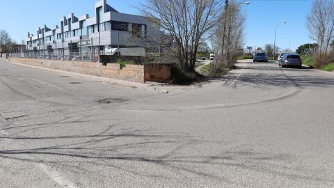 Confluencia de Camino de los Afligidos y calle Jadraque en Alcal&aacute; de Henares