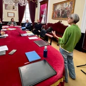 Isla Aguilar, en una reunión del Patronato del FIT de Cádiz Isla Aguilar, en una reunión del Patronato del FIT de Cádiz