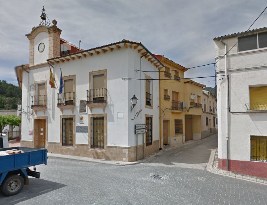 PP y PSOE presentan una moción de censura para acabar con Ciudadanos en Villaverde de Guadalimar PP y PSOE presentan una moción de censura para acabar con Ciudadanos en Villaverde de Guadalimar