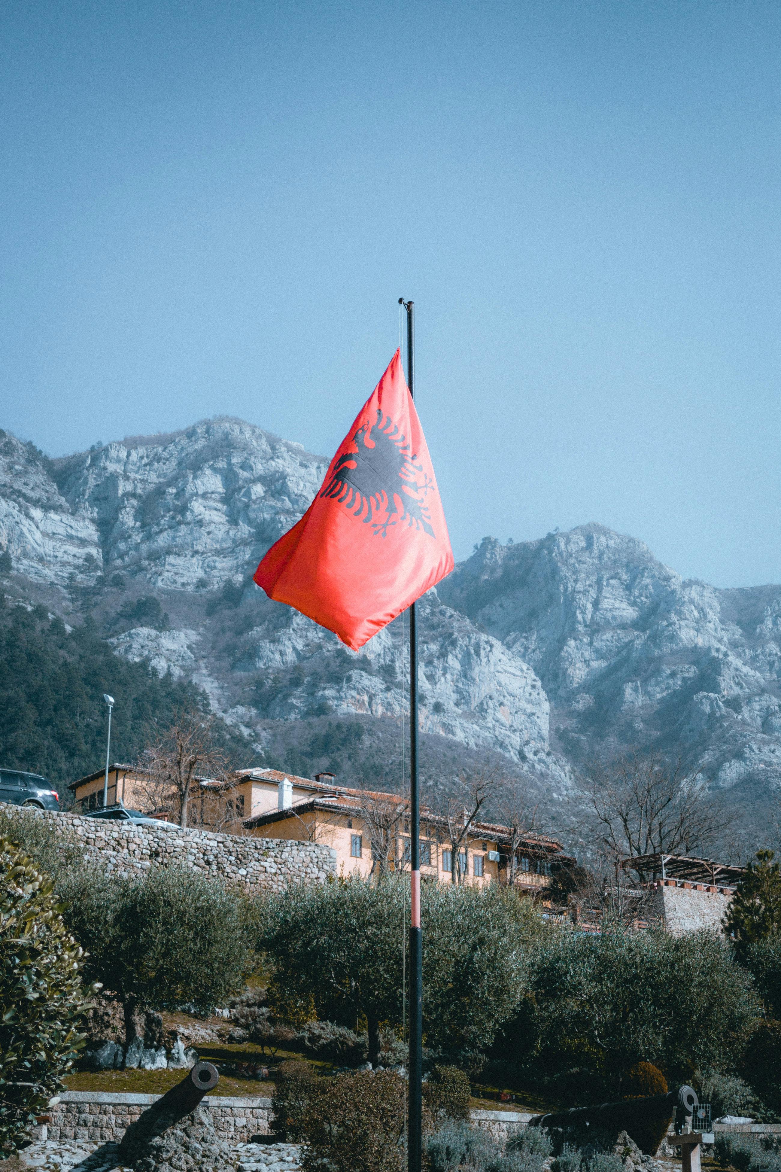 Albania, uno de los países menos conocidos de Europa Albania, uno de los países menos conocidos de Europa