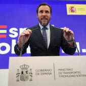 El ministro de Transportes y Movilidad Sostenible, Óscar Puente, durante una rueda de prensa