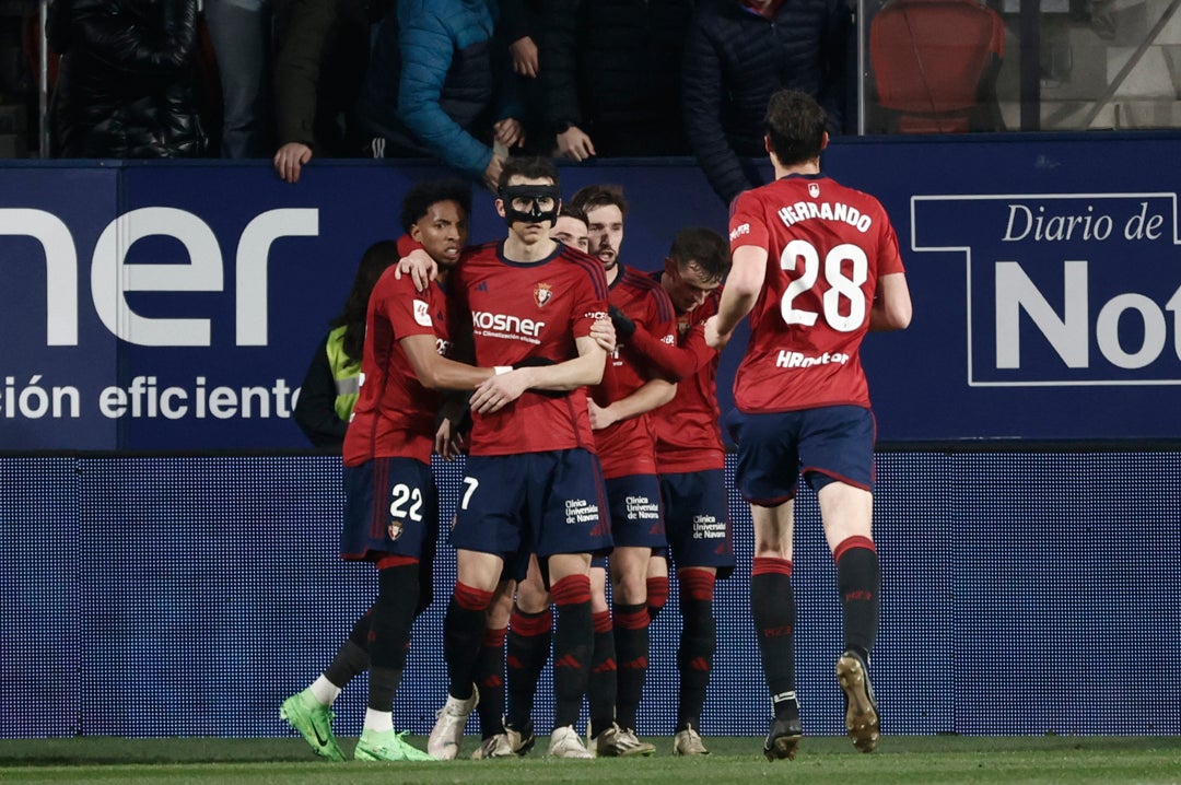 Osasuna vence al Alavés en El Sadar con un golazo de Budimir Osasuna vence al Alavés en El Sadar con un golazo de Budimir