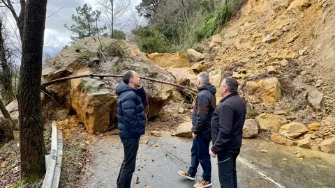 Responsables municipales en el desprendimiento Responsables municipales en el desprendimiento