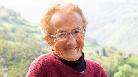 Olimpia D&iacute;ez Mujer del A&ntilde;o 2024 de Tineo 