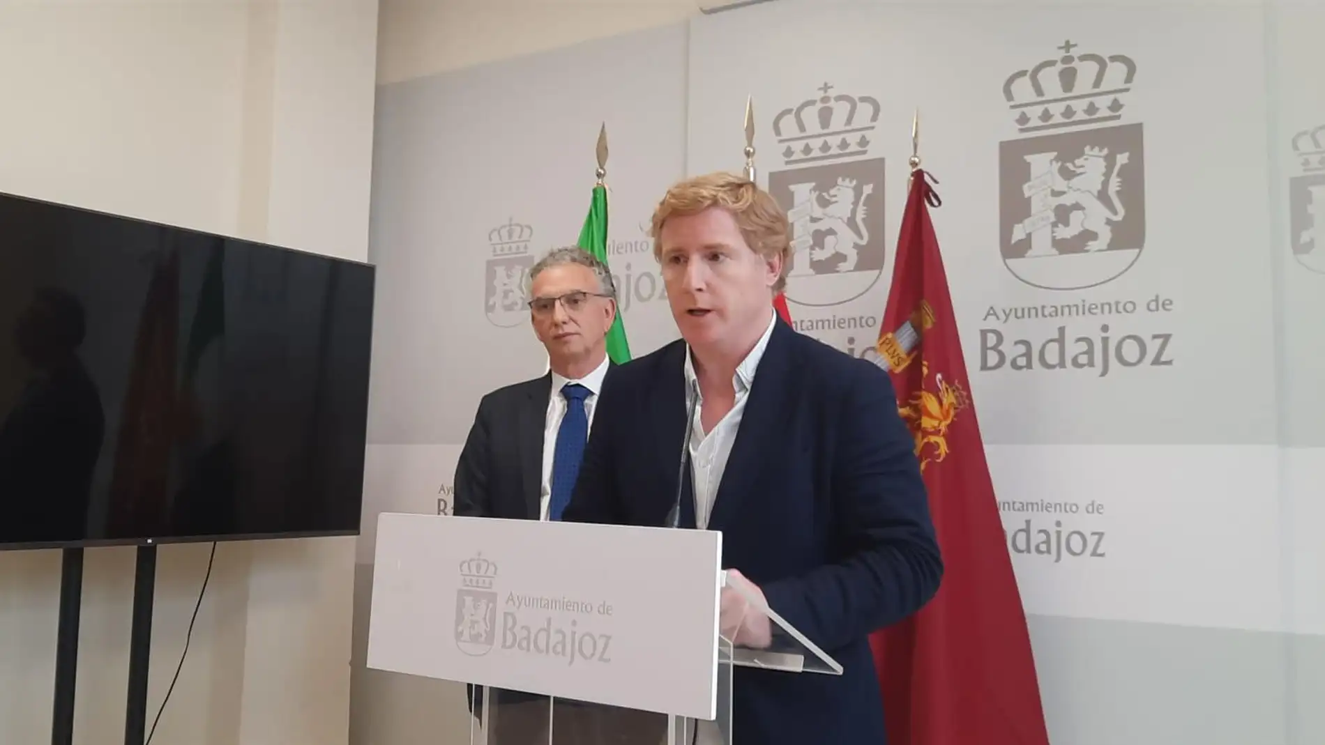 El alcalde de Badajoz anuncia que el Martes de Carnaval volverá a ser festivo local en 2025
