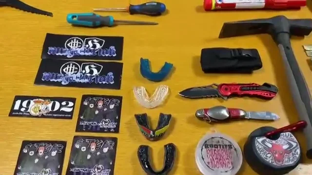 Identificados medio centenar de seguidores de riesgo con objetos peligrosos de uso prohibido